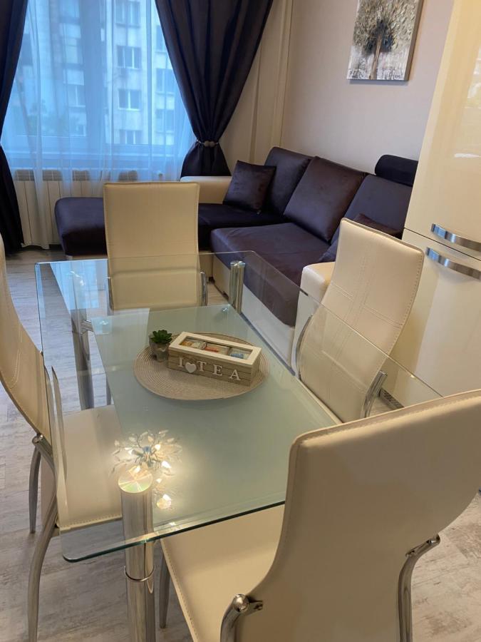 Iva Luxury Apartament Ruse Exterior foto